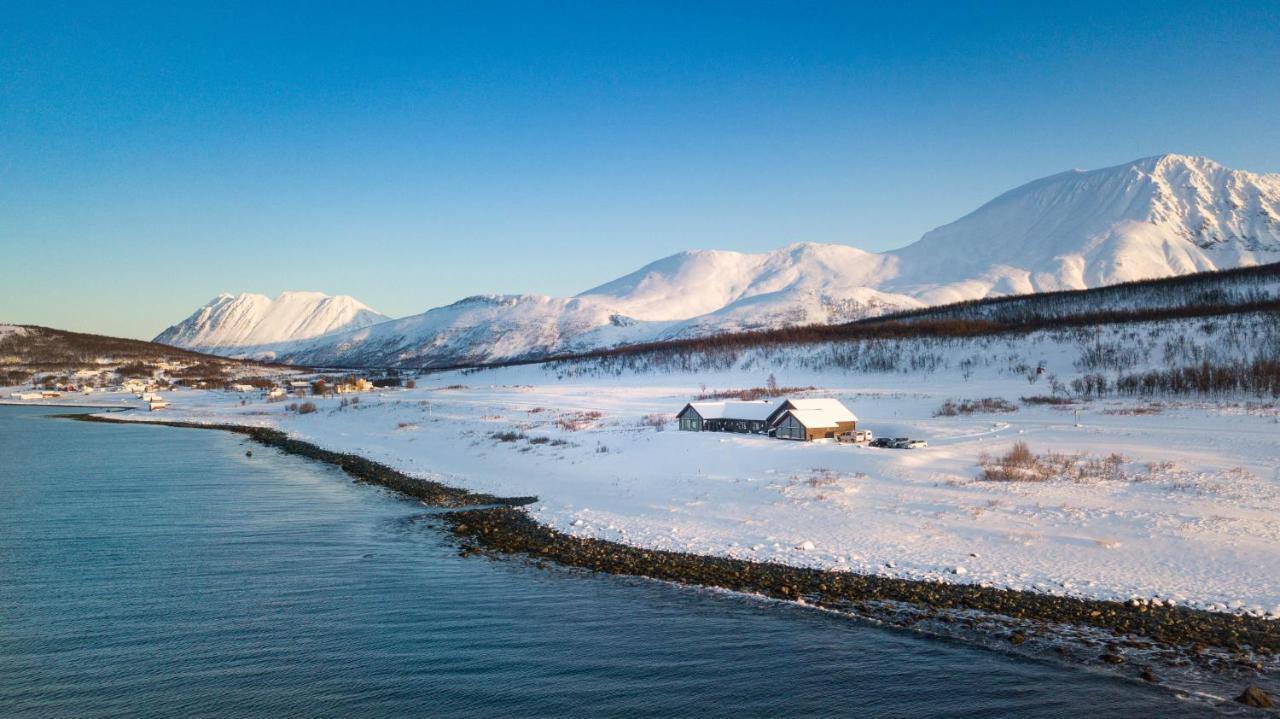 Lyngen Experience Lodge Nord-Lenangen Buitenkant foto