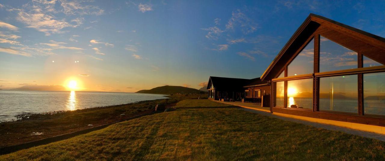 Lyngen Experience Lodge Nord-Lenangen Buitenkant foto